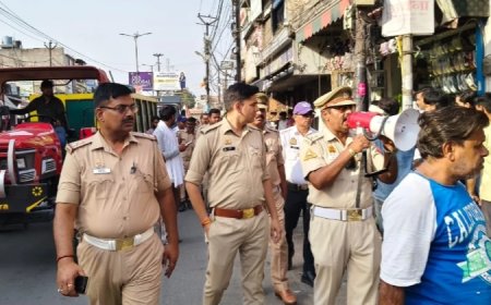 मुजफ्फरनगर ट्रैफिक पुलिस का अतिक्रमण के खिलाफ सख्त एक्शन,अतिक्रमण करने वालो में मचा हड़कंप।