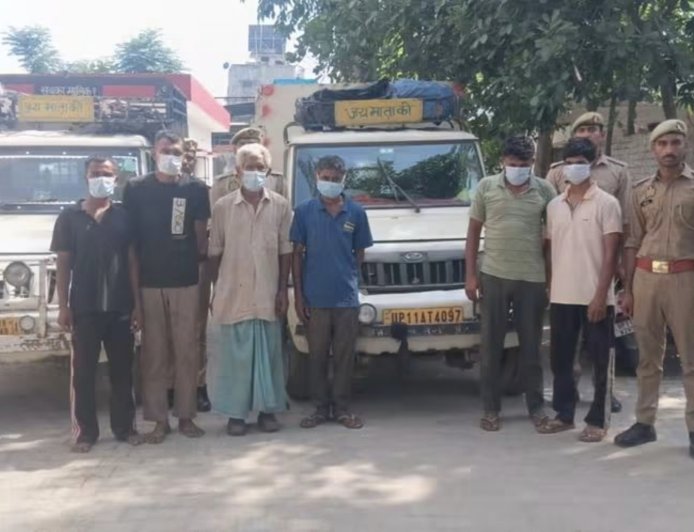 गौकशी पर बड़ी कार्यवाही 6 गौकश गिरफ्तार, नाम जानकर हो जायेंगे हैरान